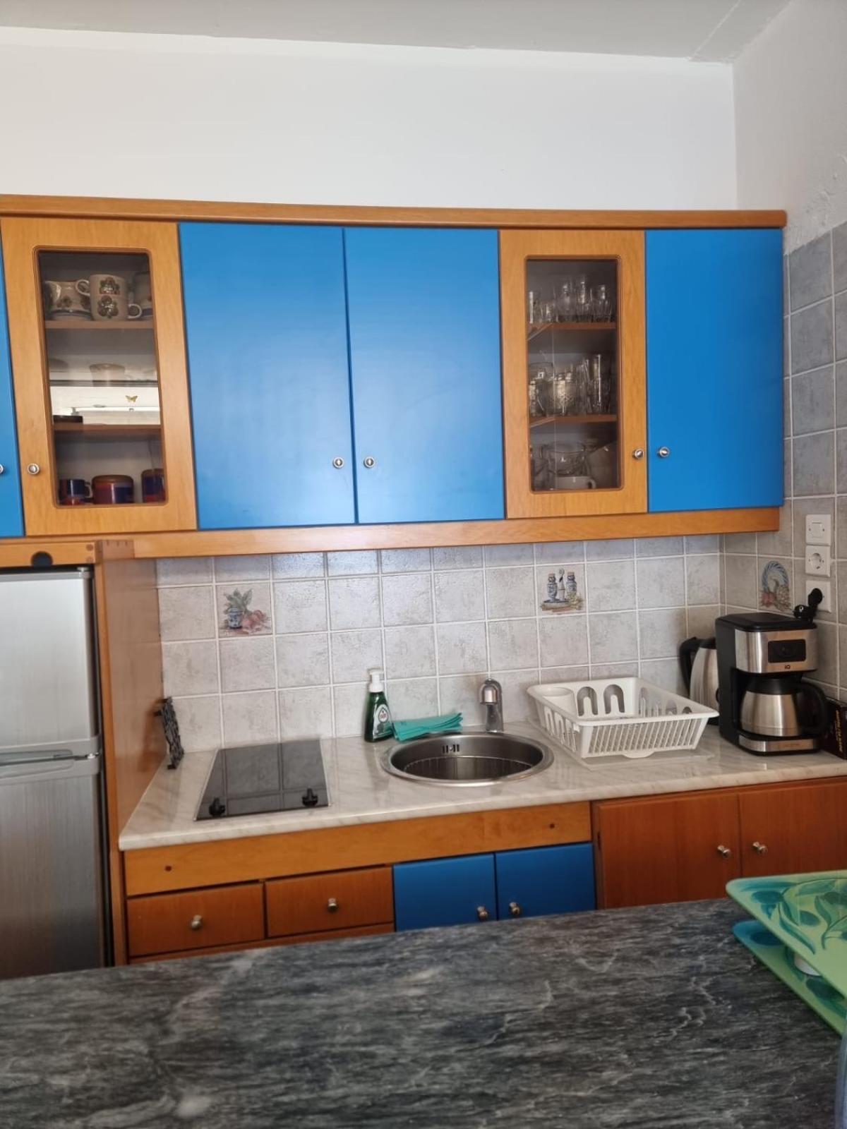 Atlas Apartment With Private Beach And Seaview Blue Loutráki Exterior foto