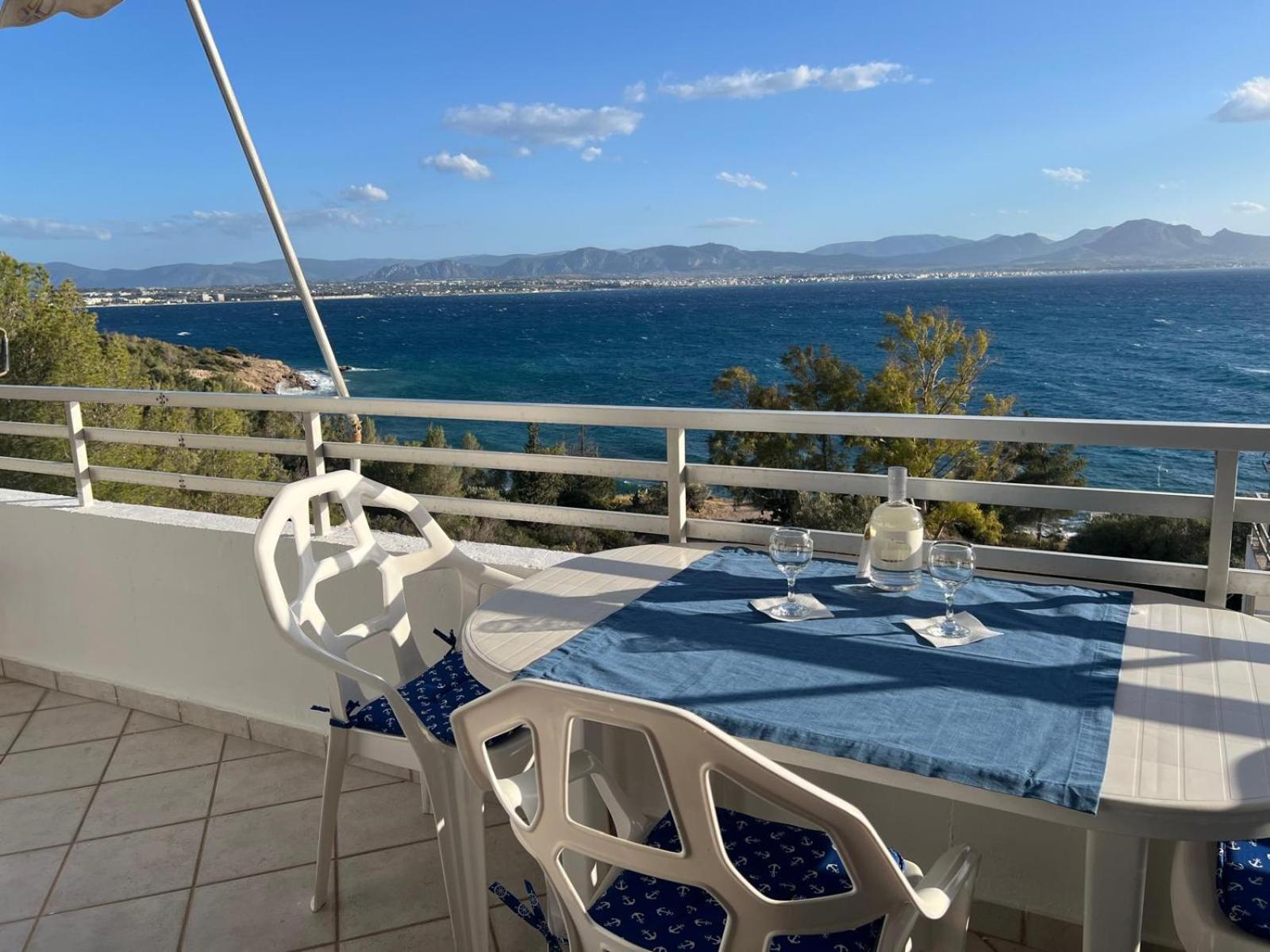 Atlas Apartment With Private Beach And Seaview Blue Loutráki Exterior foto